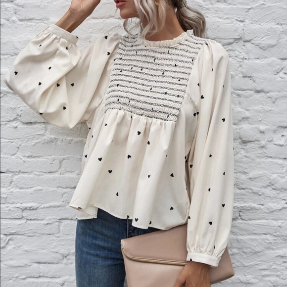 Tops - Heart print long sleeve peplum blouse